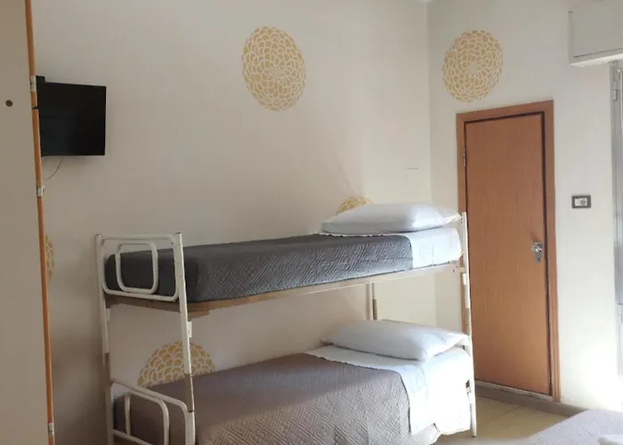 Hotel Smile Nuova Gestione 2*